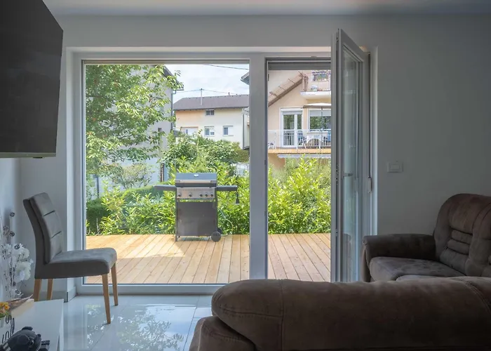 Casa vacanze Jacobs Legacy - 4 Bedroom House, Free Parking, Near Center Lubiana