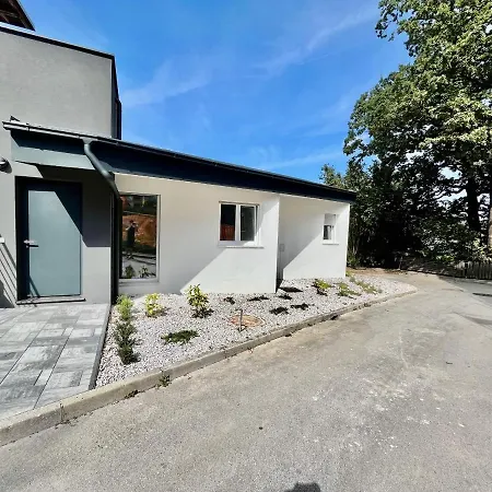 Hébergement de vacances 4 Bedroom Private House On The Hill Ljubljana