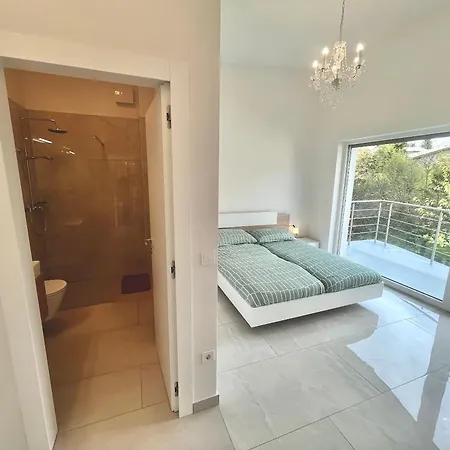 4 Bedroom Private House On The Hill Λιουμπλιάνα