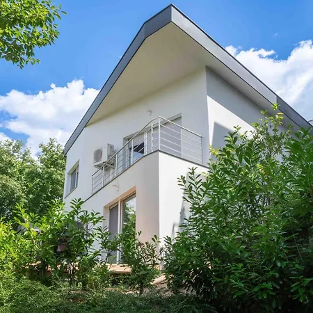 4 Bedroom Private House On The Hill Ljubljana