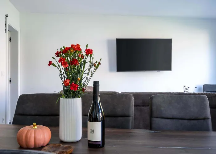 Jacobs Legacy - 4 Bedroom House, Free Parking, Near Center * リュブリャナ