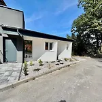 度假居 Jacobs Legacy - 4 Bedroom House, Free Parking, Near Center 卢布尔雅那