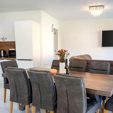 بيت للعطل Jacobs Legacy - 4 Bedroom House, Free Parking, Near City Center